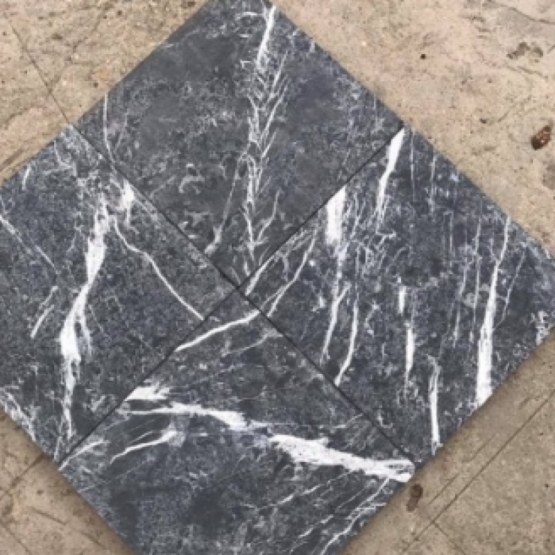 Đá xanh đen chỉ trắng khò mặt VV9043